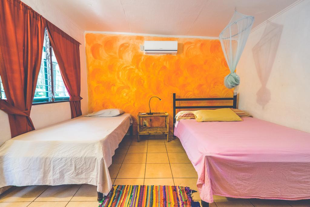 Pura Vida Hostel Tamarindo Kültér fotó