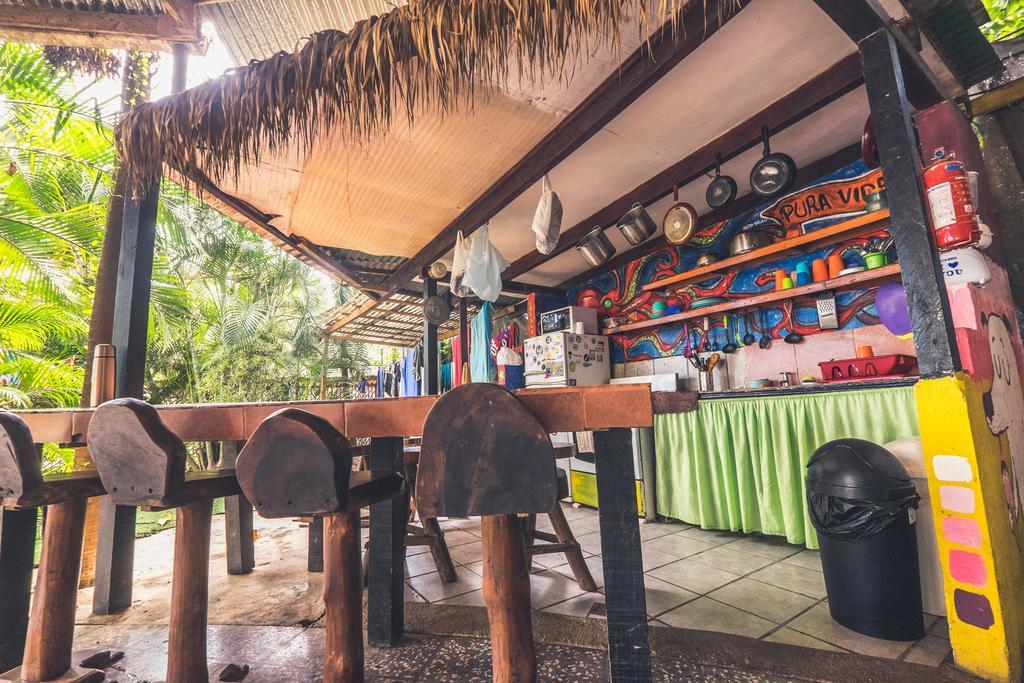 Pura Vida Hostel Tamarindo Kültér fotó